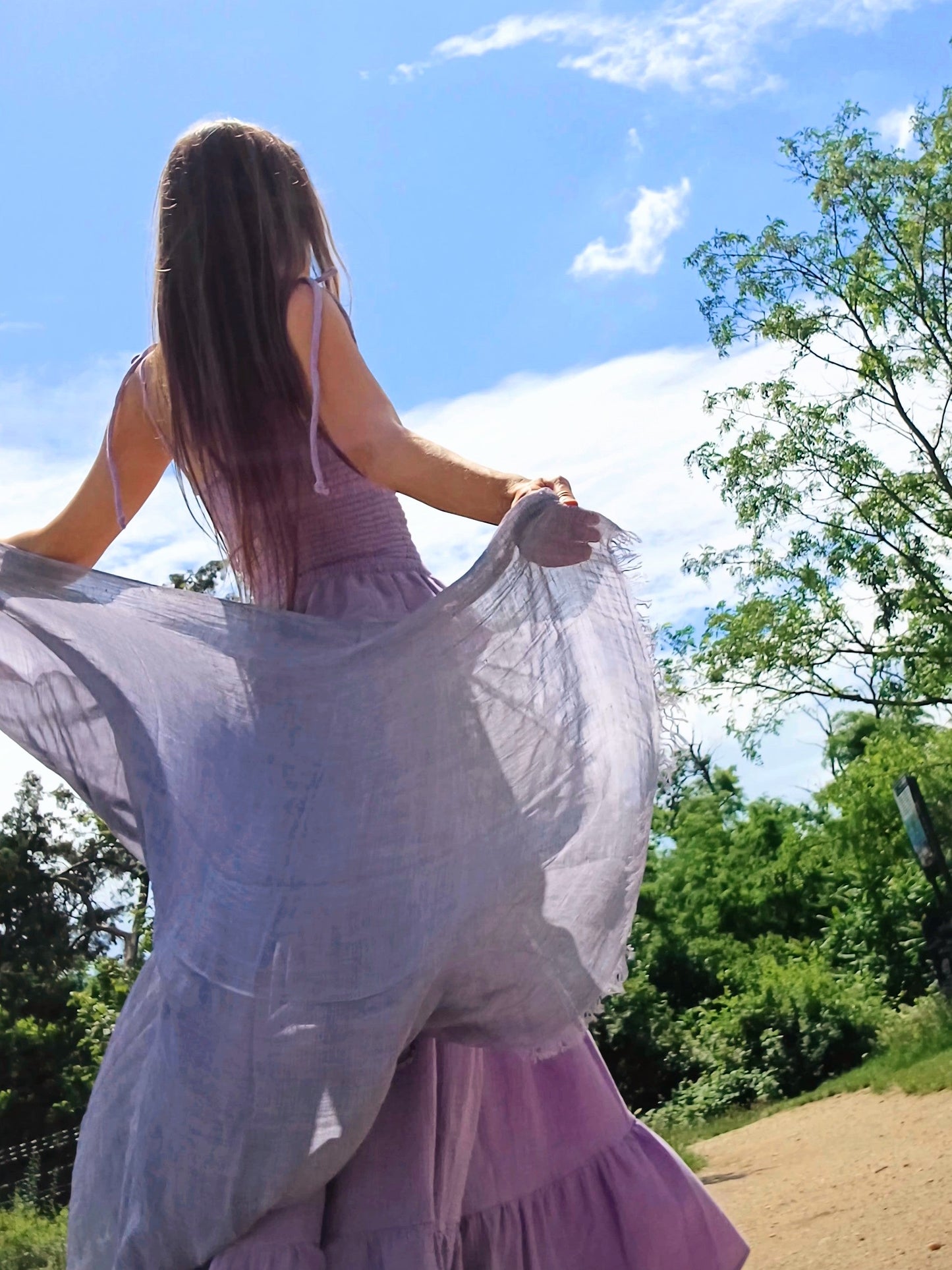 MAXI SUKNĚ KASKÁDOVITÁ BRIGHT VIOLET