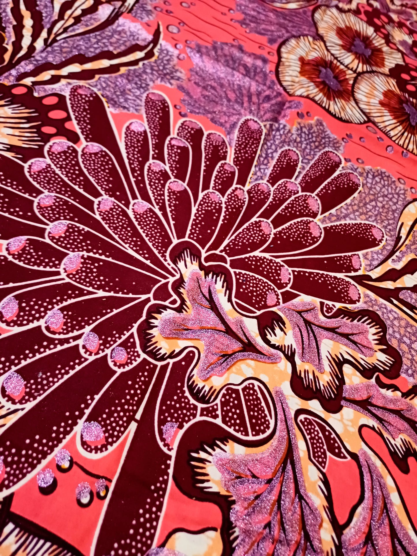 EXLUSÍVNÍ LÁTKA AFRICKÁ S GLITERS