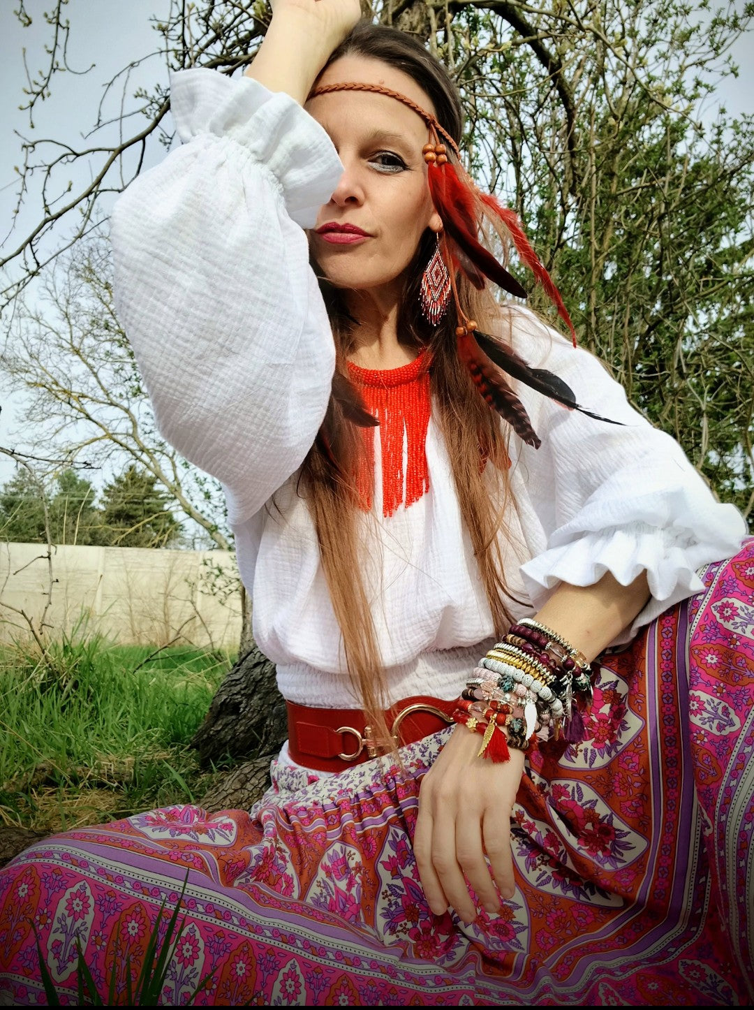 MUŠELÍNOVÁ BOHO HALENKA BÍLÁ,ŽABIČKOVANÁ DÉLKA AŽ DO PASU