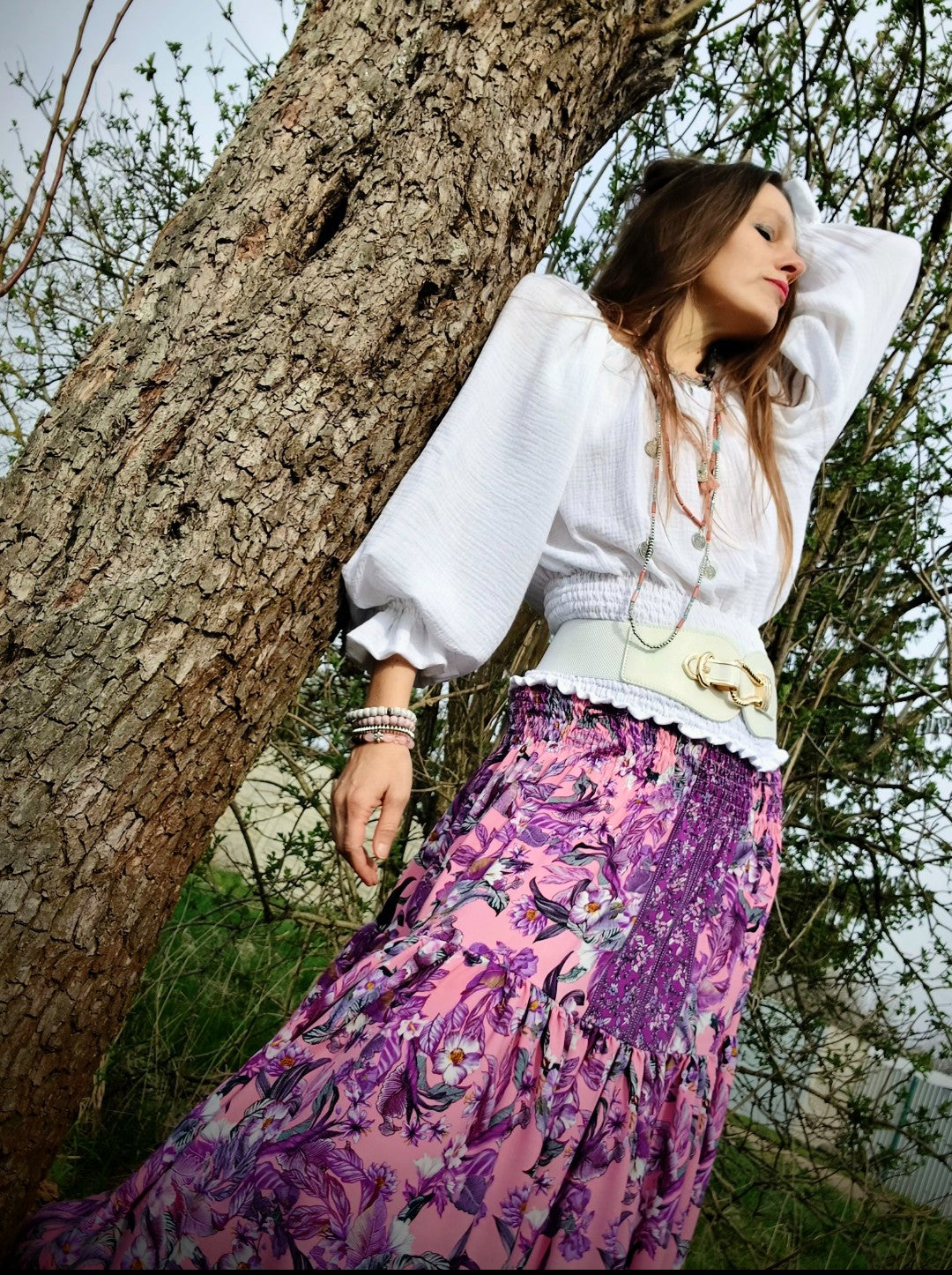 MUŠELÍNOVÁ BOHO HALENKA BÍLÁ,ŽABIČKOVANÁ DÉLKA AŽ DO PASU