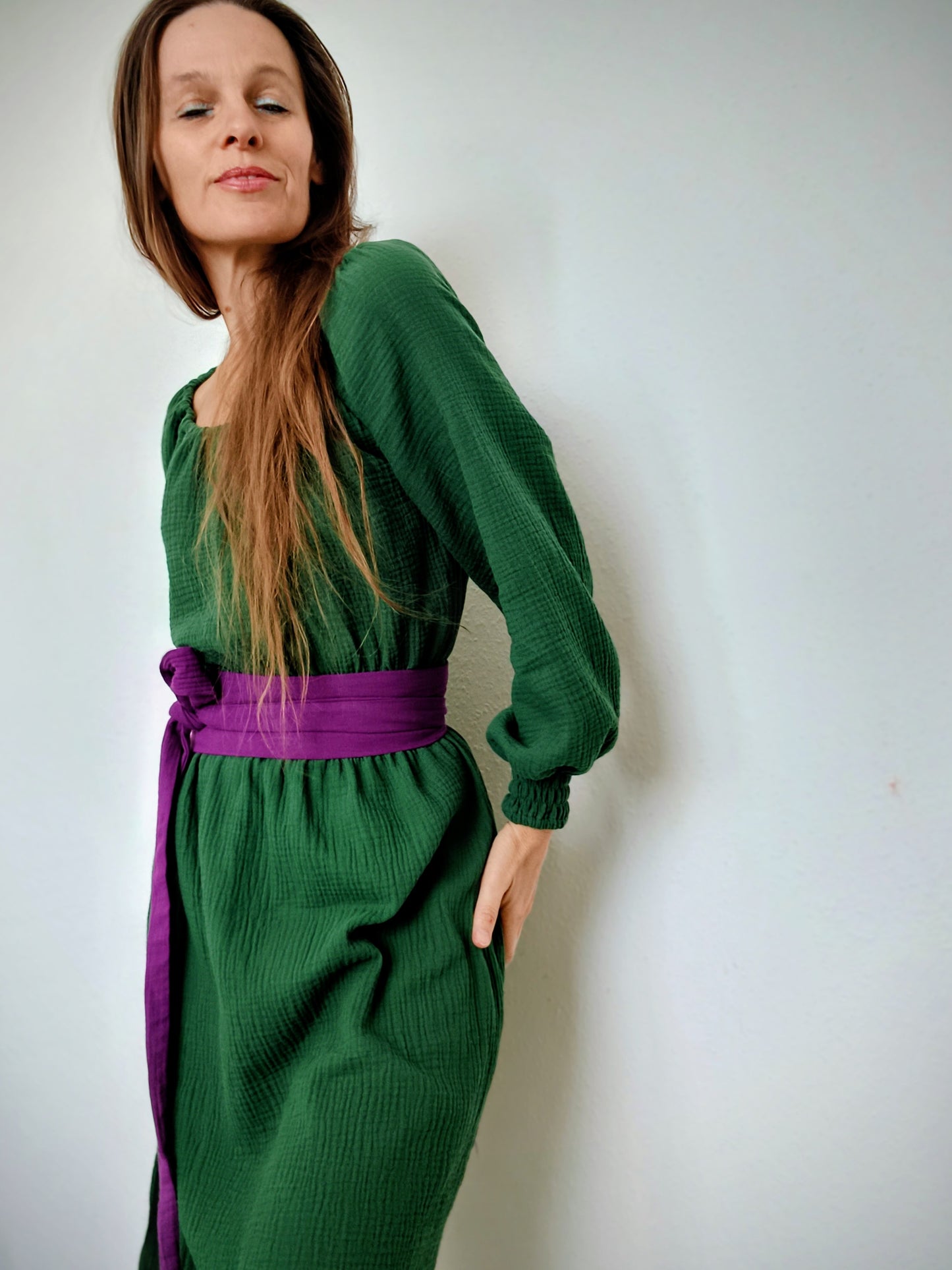 ŠATY GREEN DARK MUŠELÍN ORGANIC