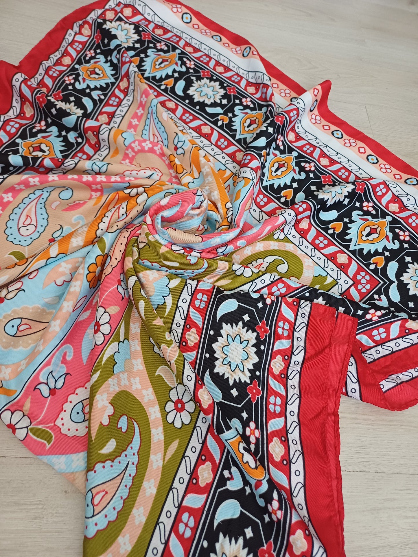 BOHO PLED VELKÝ