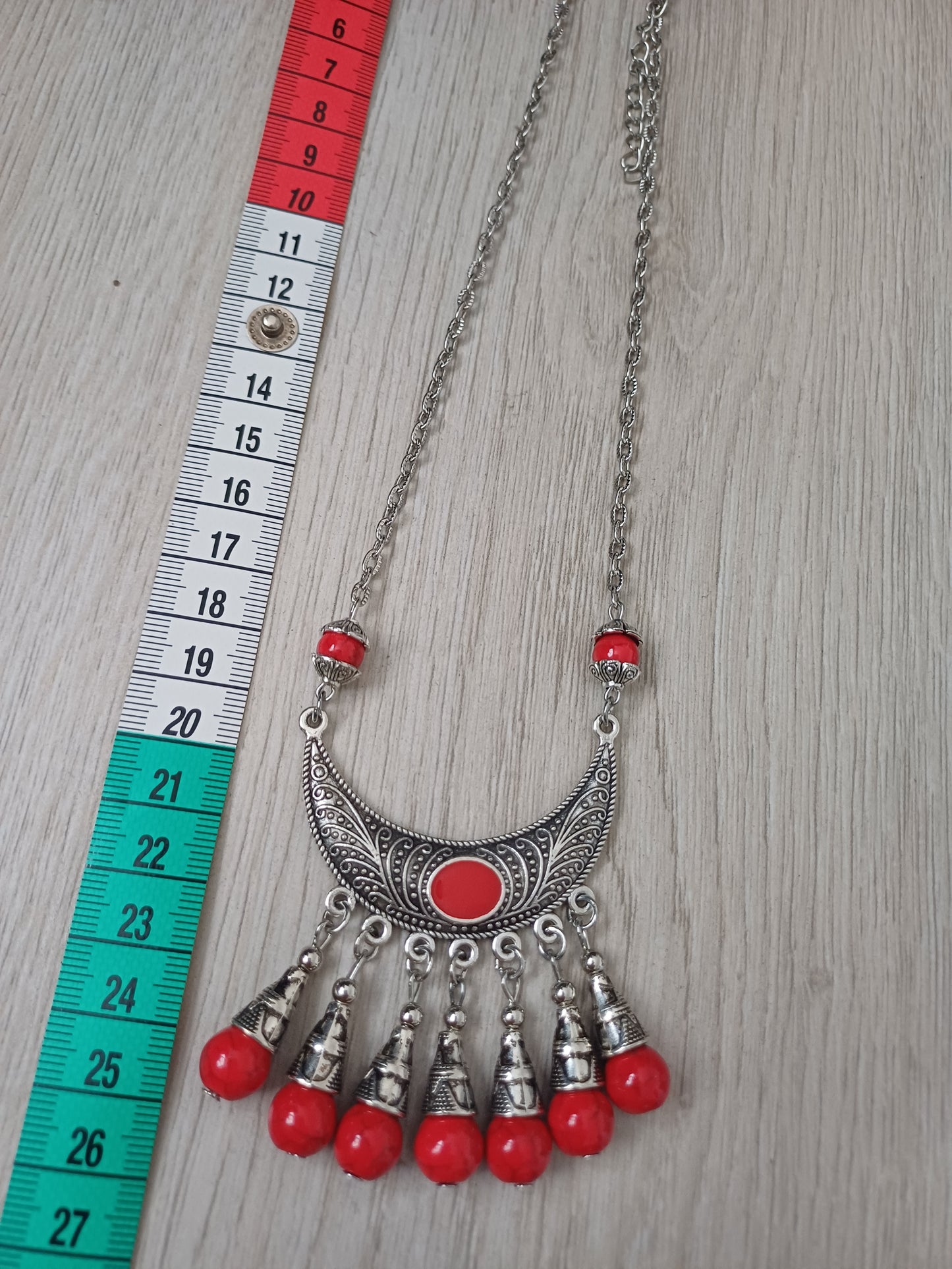 BOHO NÁHRDELNÍK ČERVENÝ