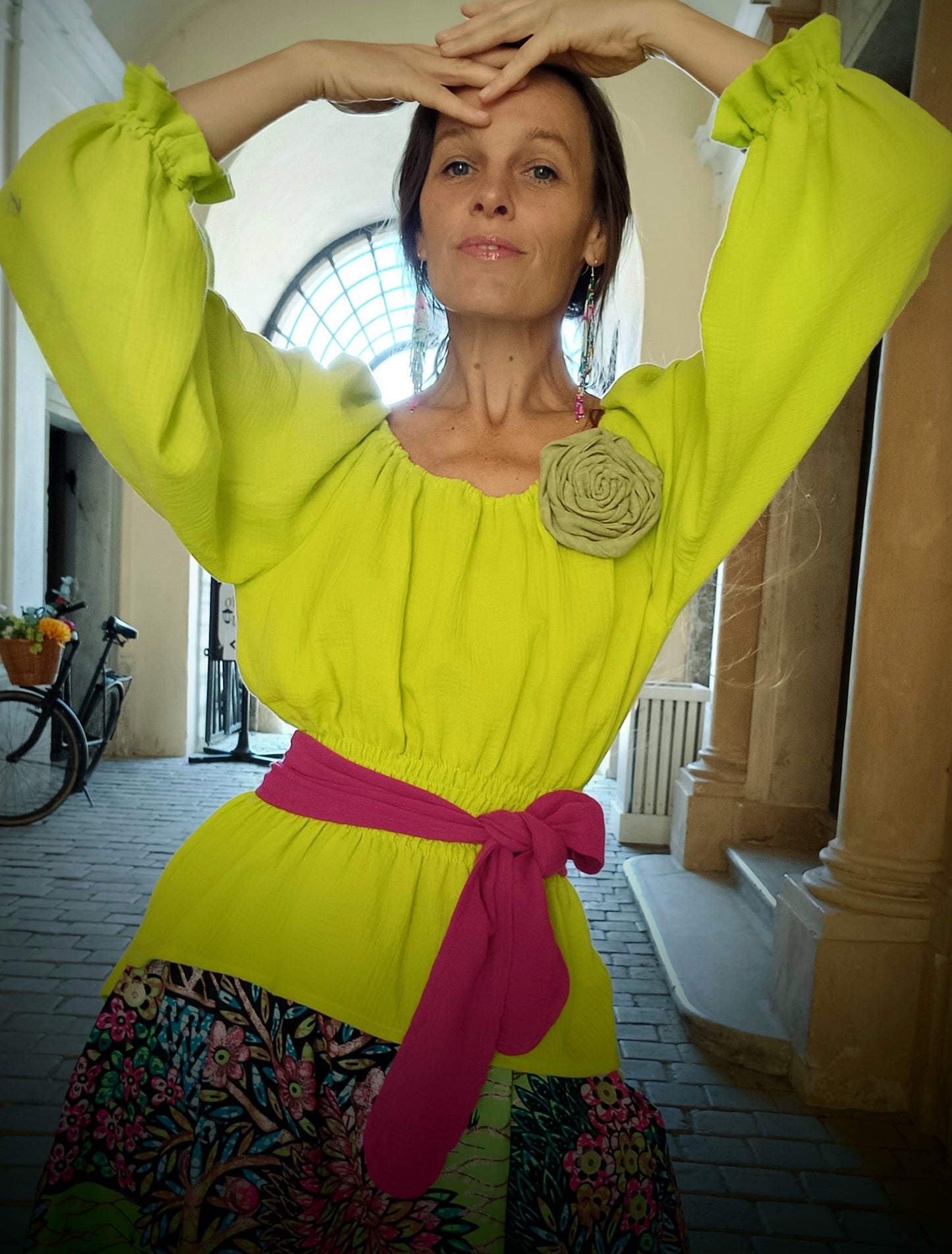 EXLUSÍVNÍ HALENKA SYTÁ ŽLUTOZELENÁ