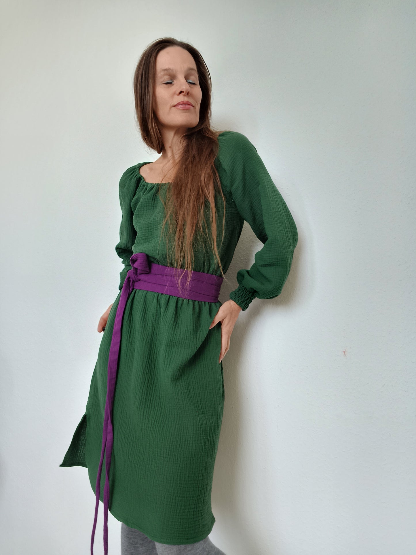ŠATY GREEN DARK MUŠELÍN ORGANIC