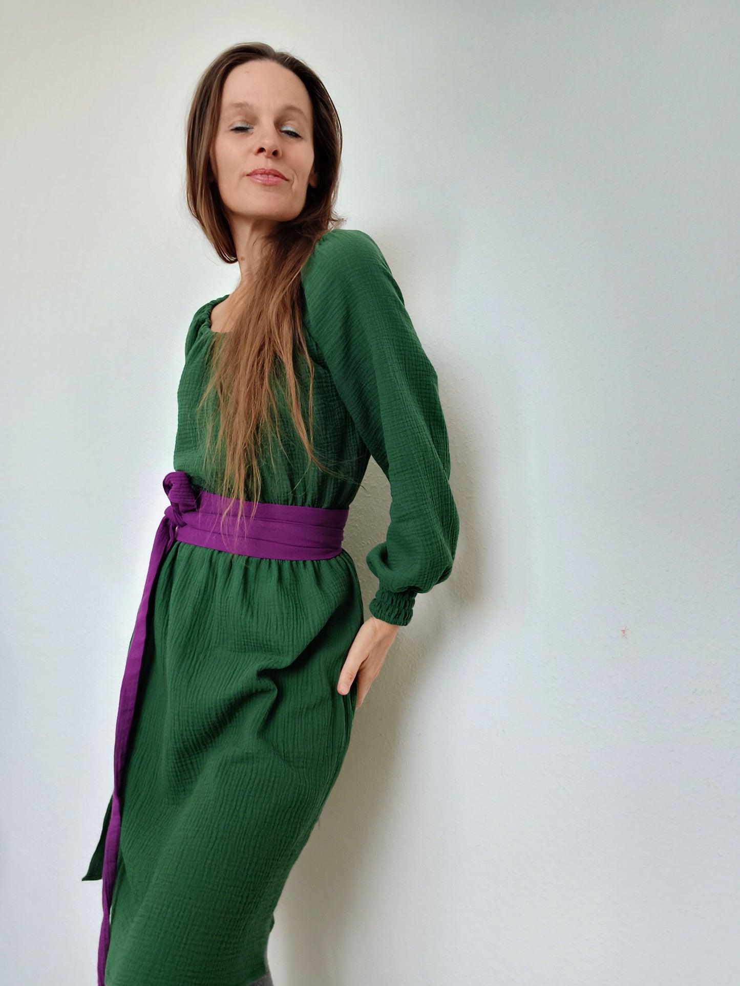 ŠATY GREEN DARK MUŠELÍN ORGANIC