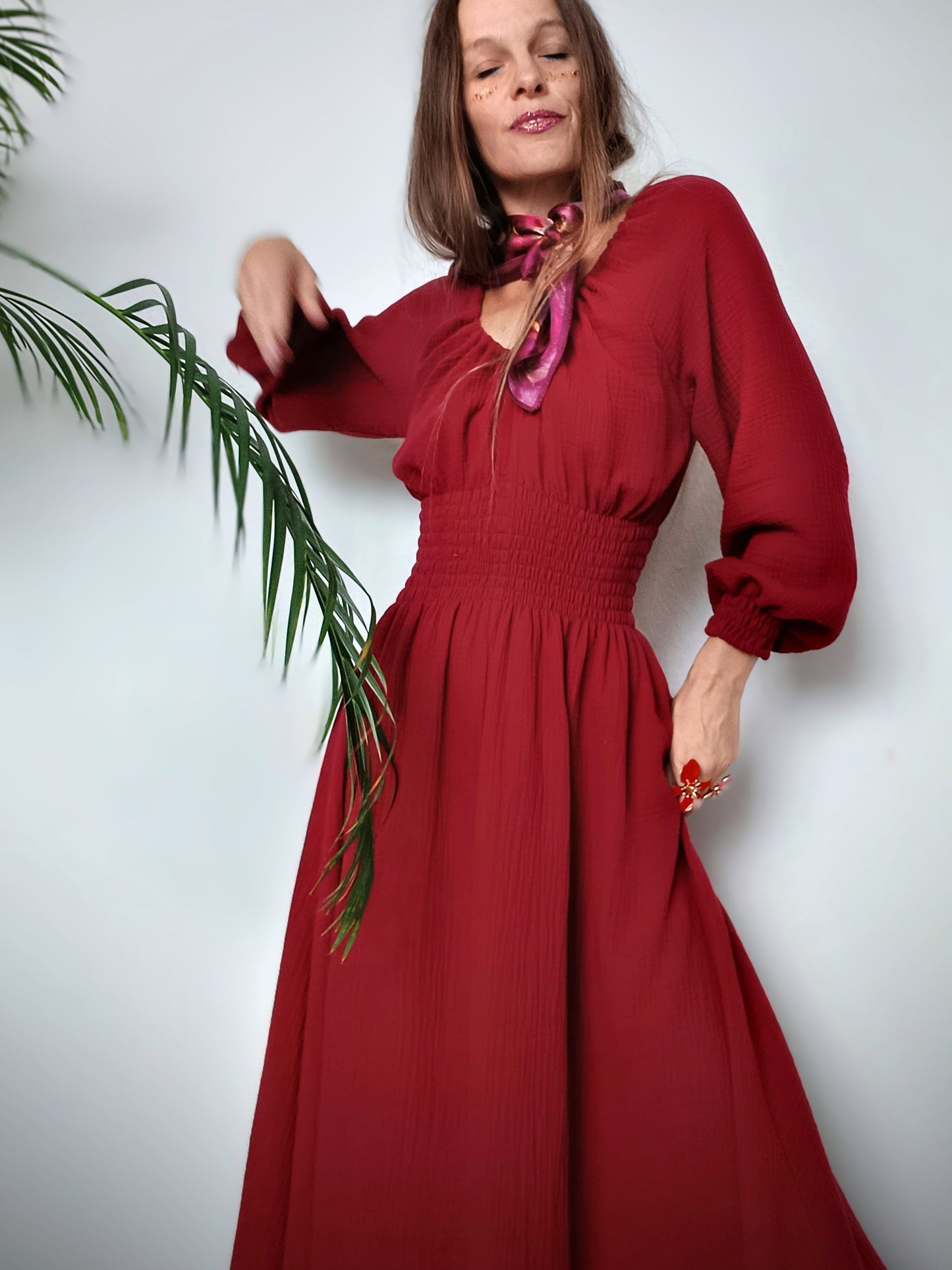 RED WINE MAXI ŠATY MUŠELÍN ORGANIC