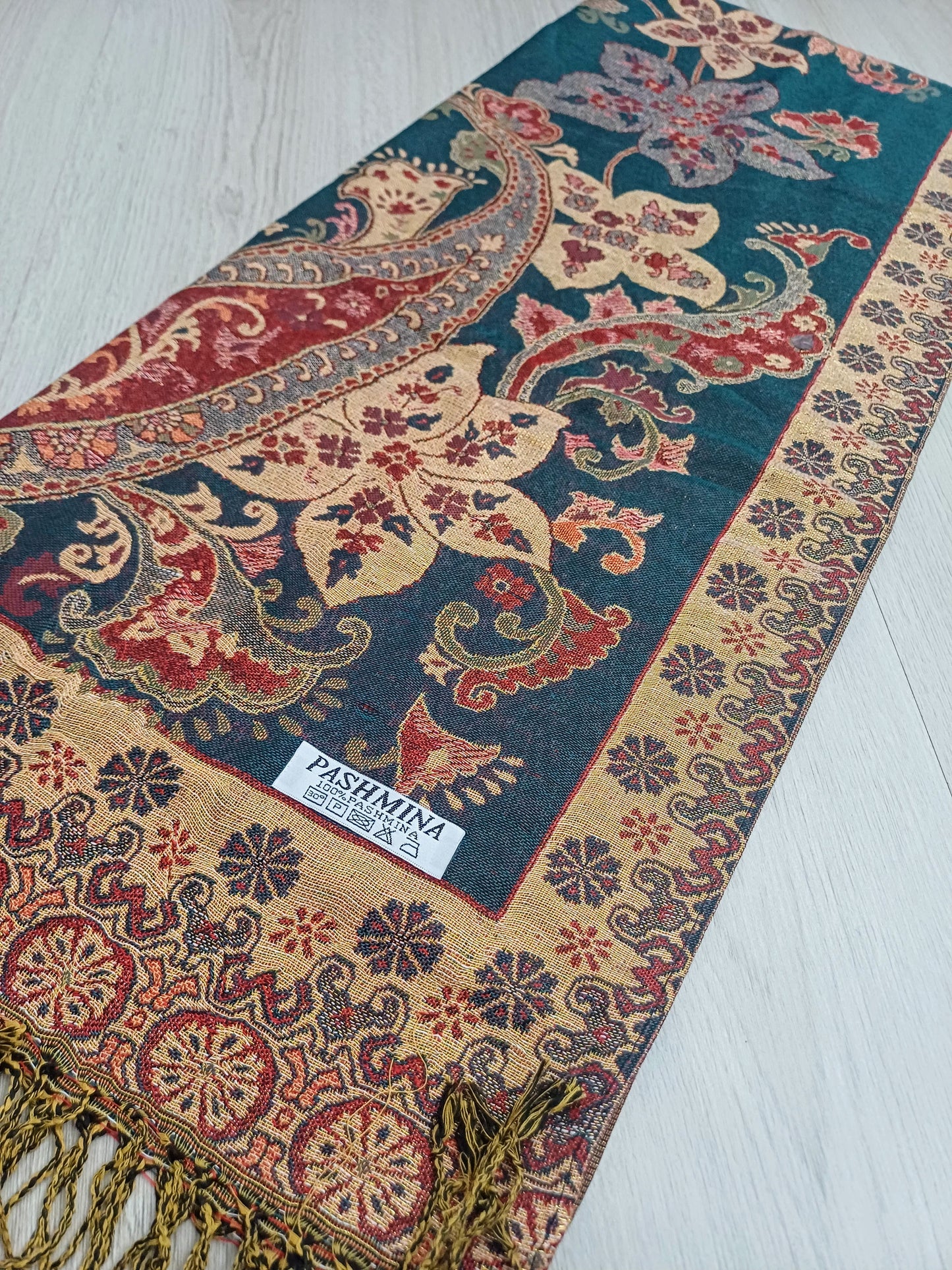 BOHO PAISLEY PAŠMÍNKA