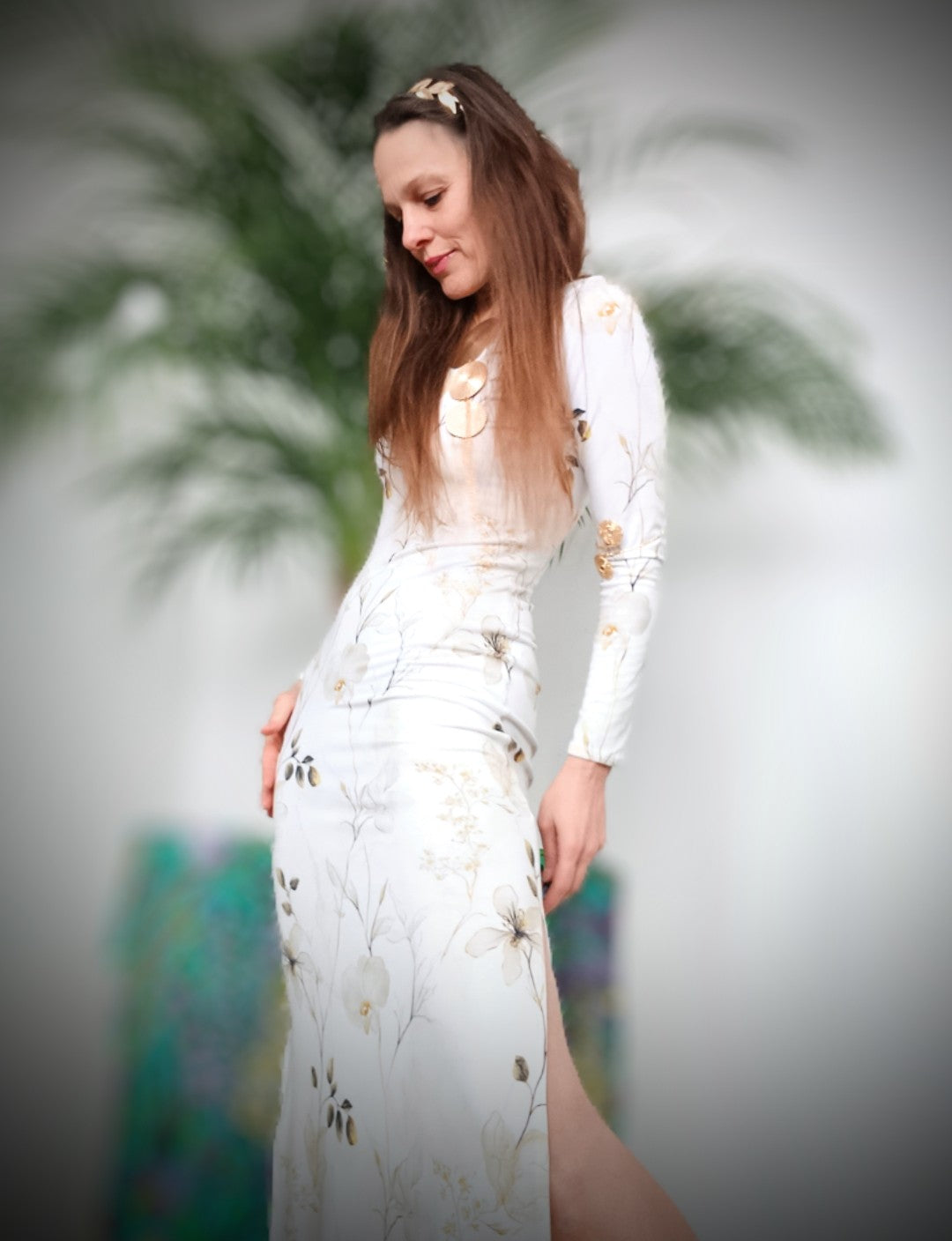 PŮVABNÉ ŠATY NĚŽNÁ ORCHIDEJ