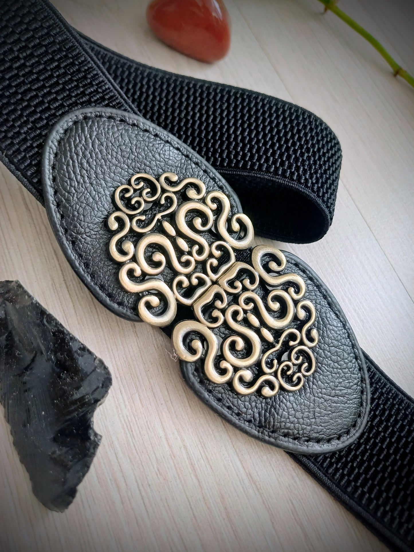 OPASEK ČERNÝ SE SPONOU