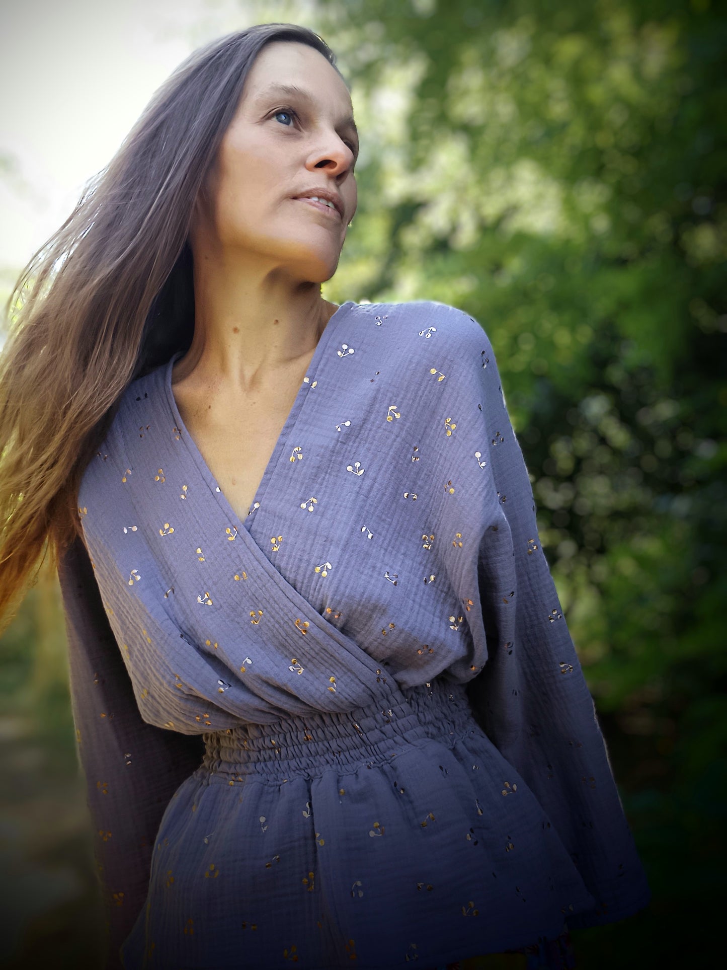 HALENKA MUŠELÍNOVÁ SE ZLATÝM TISKEM