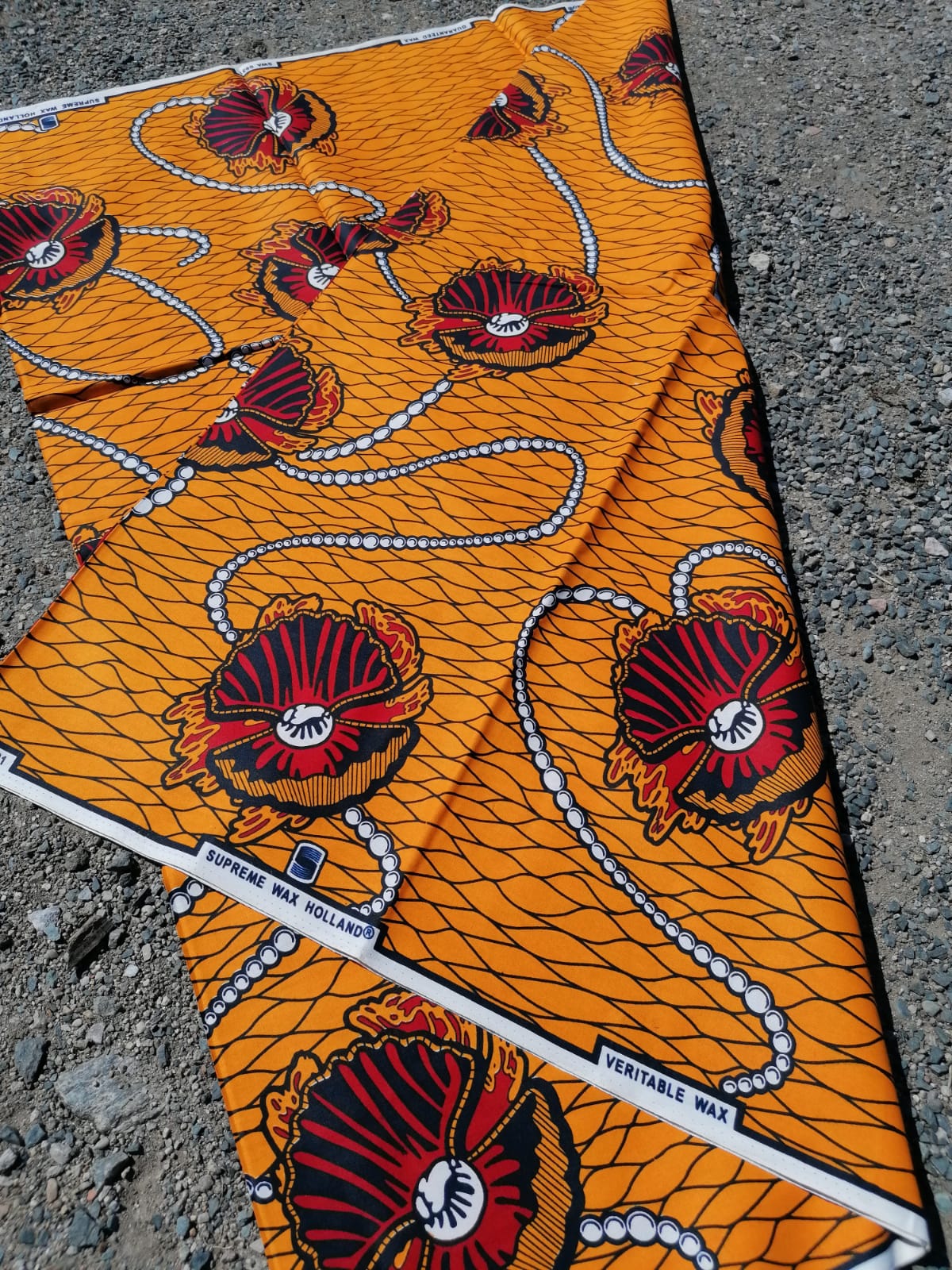 Africká látka měkčí, žlutá perly
