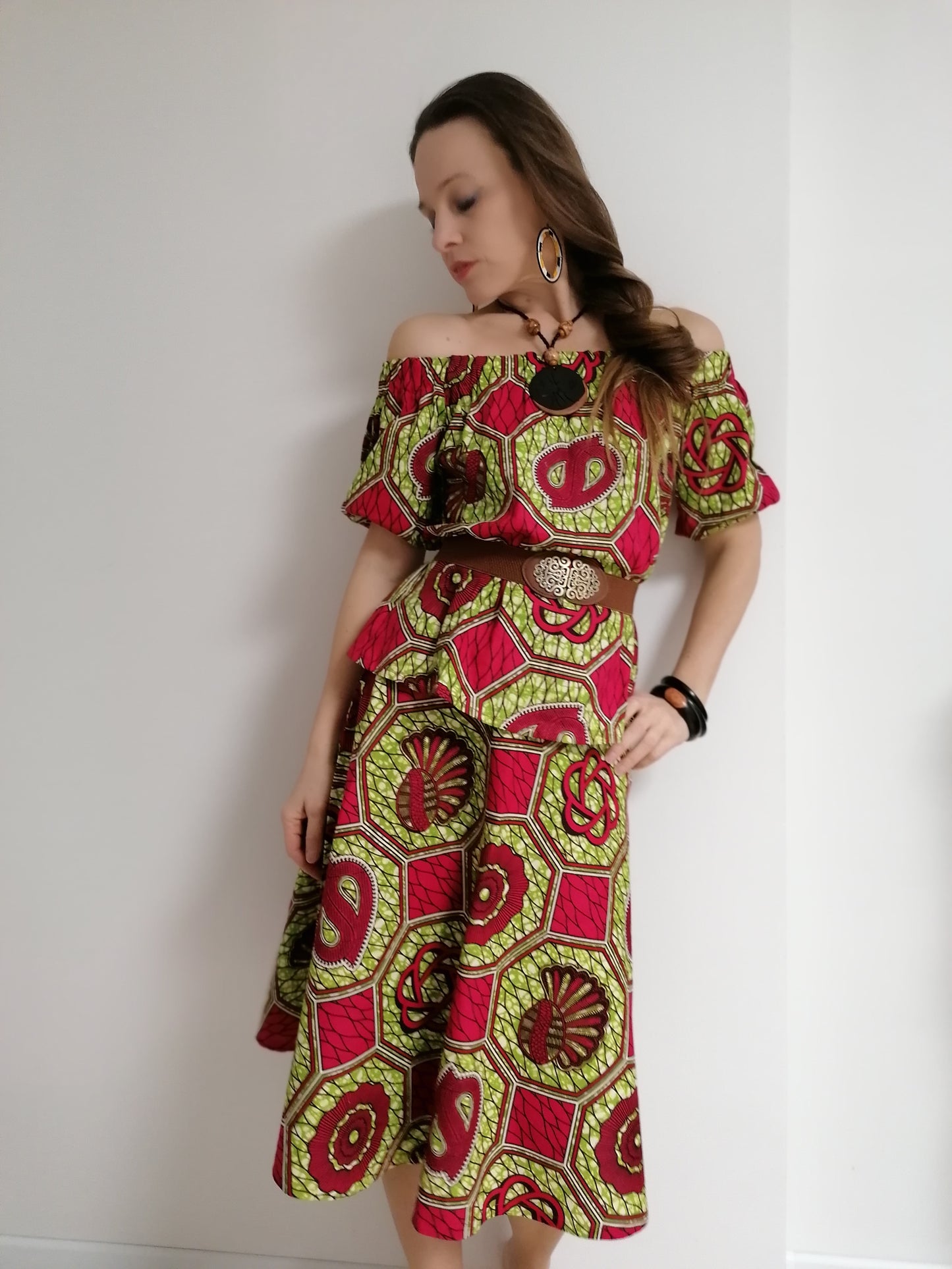 Čtvrkolová sukně africká zeleno růžová