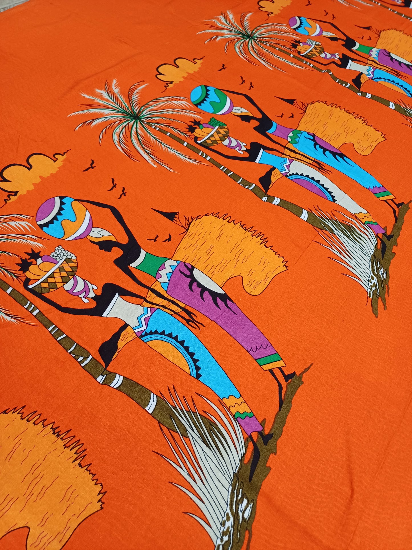Africké pareo/sarong/přivezeno z Ugandy