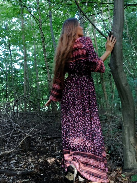 BOHEMIAN ŠATY MAXI S BORDUROU