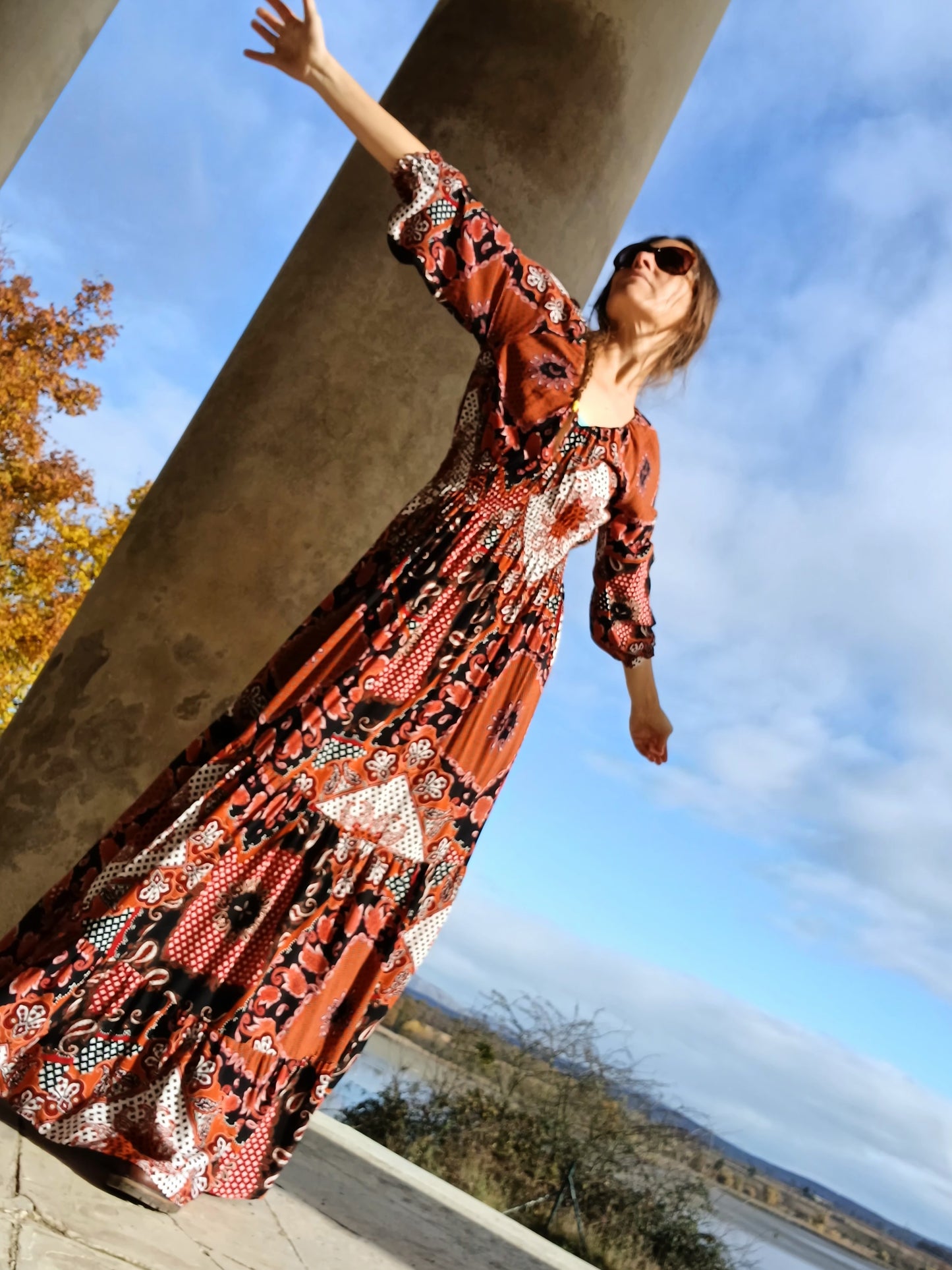 BOHO MAXI EXLUSÍVNÍ ŠATY SKOŘICOVÉ