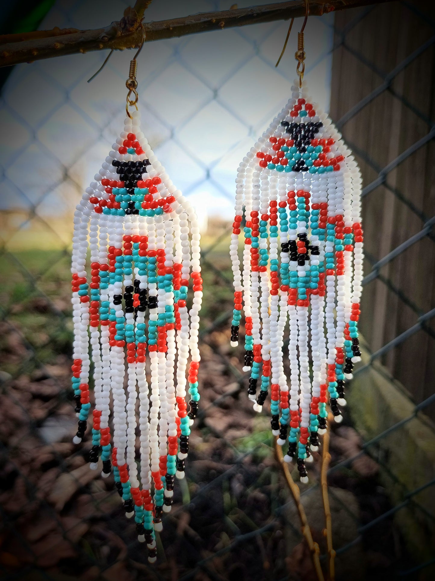 BOHO KORÁLKOVÉ NAUŠNIČKY