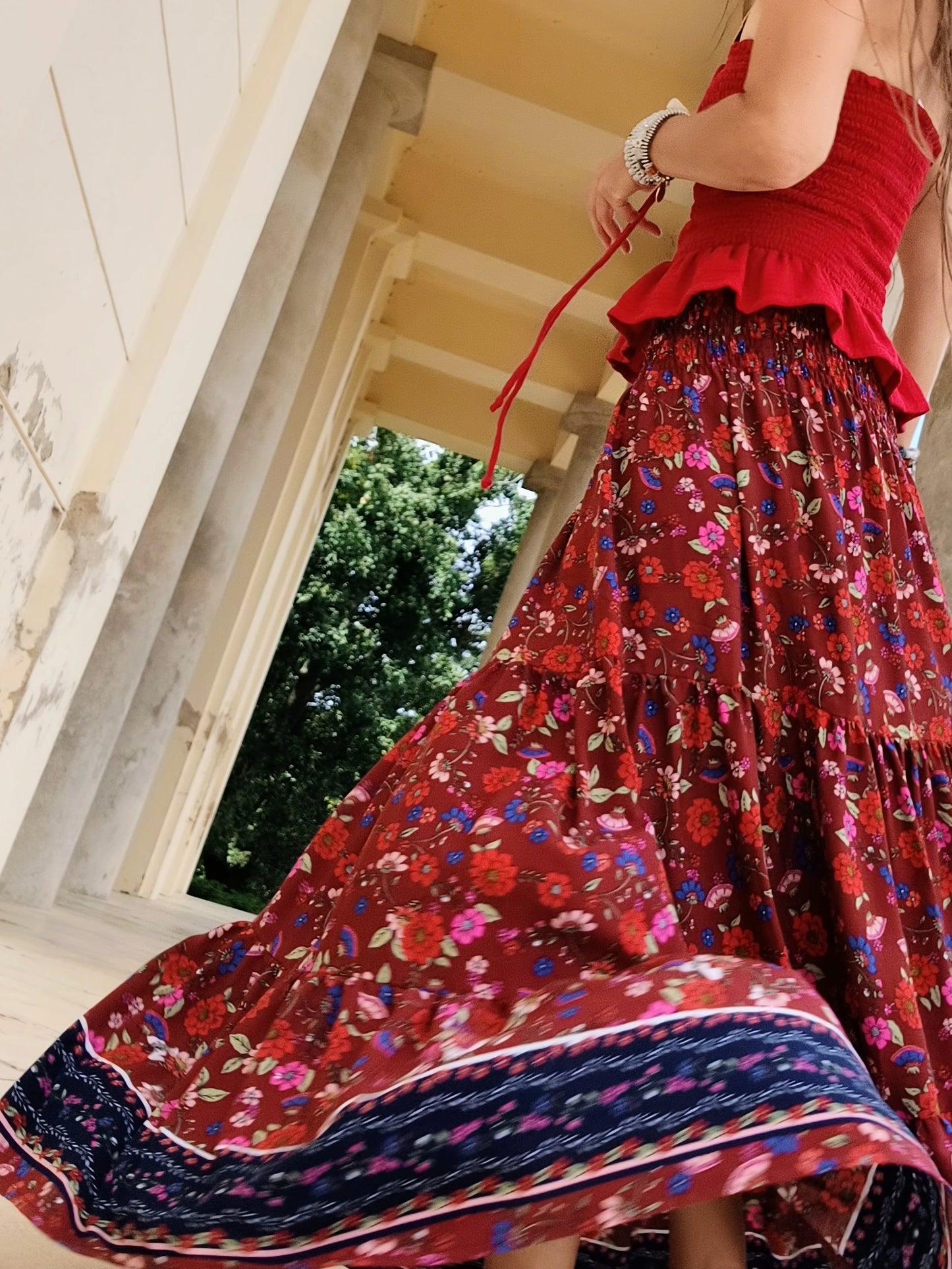 BOHO LETNÍ SUKNĚ S BORDUROU