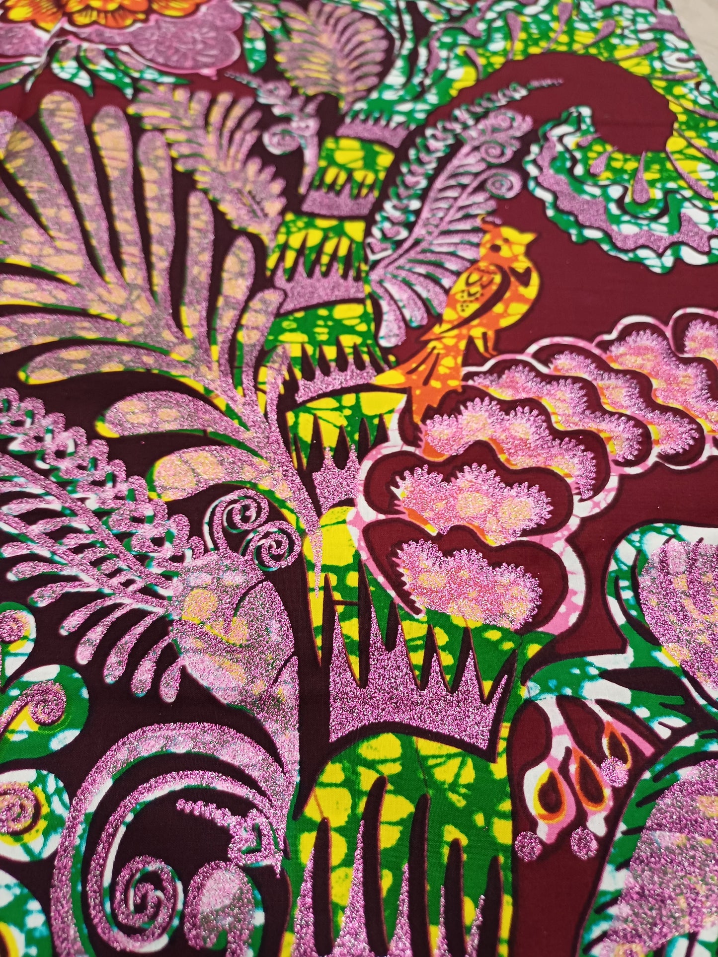 EXLUSÍVNÍ AFRICKÁ LÁTKA S GLITERS