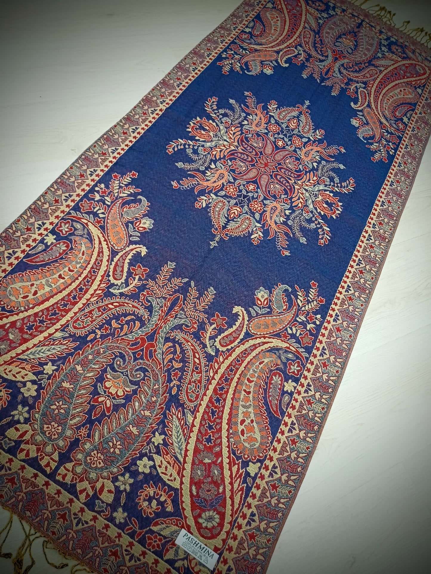 BOHO PLÉD PAISLEY PAŠMÍNA HEBKÁ MODRÁ