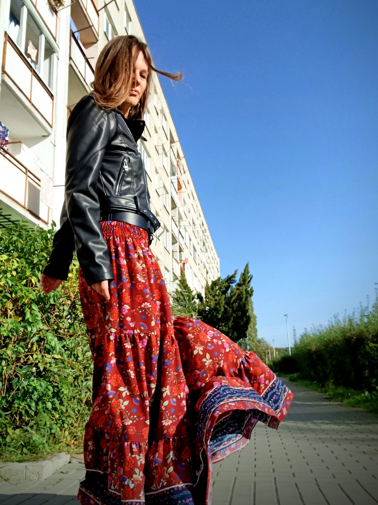 BOHO LETNÍ SUKNĚ S BORDUROU