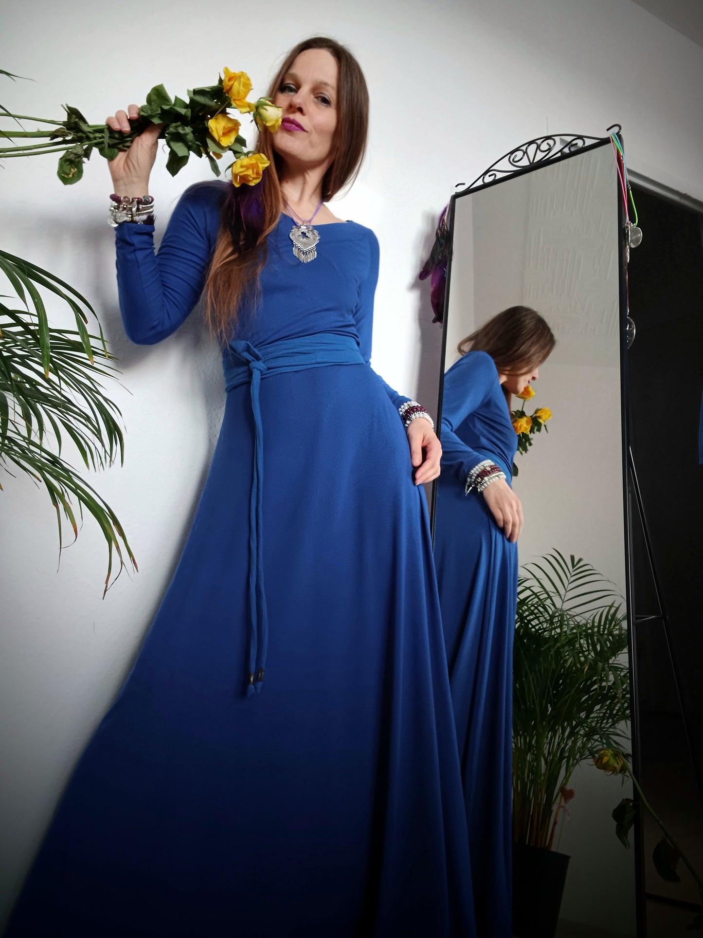 KRÁLOVSKÉ MODRÉ ELEGANTNÍ ÚPLETOVÉ MAXI ŠATY