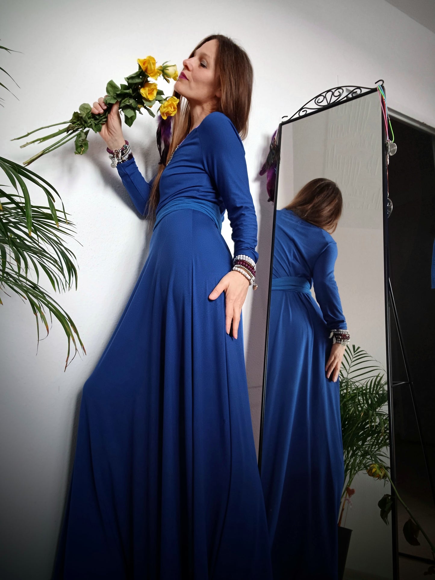 KRÁLOVSKÉ MODRÉ ELEGANTNÍ ÚPLETOVÉ MAXI ŠATY