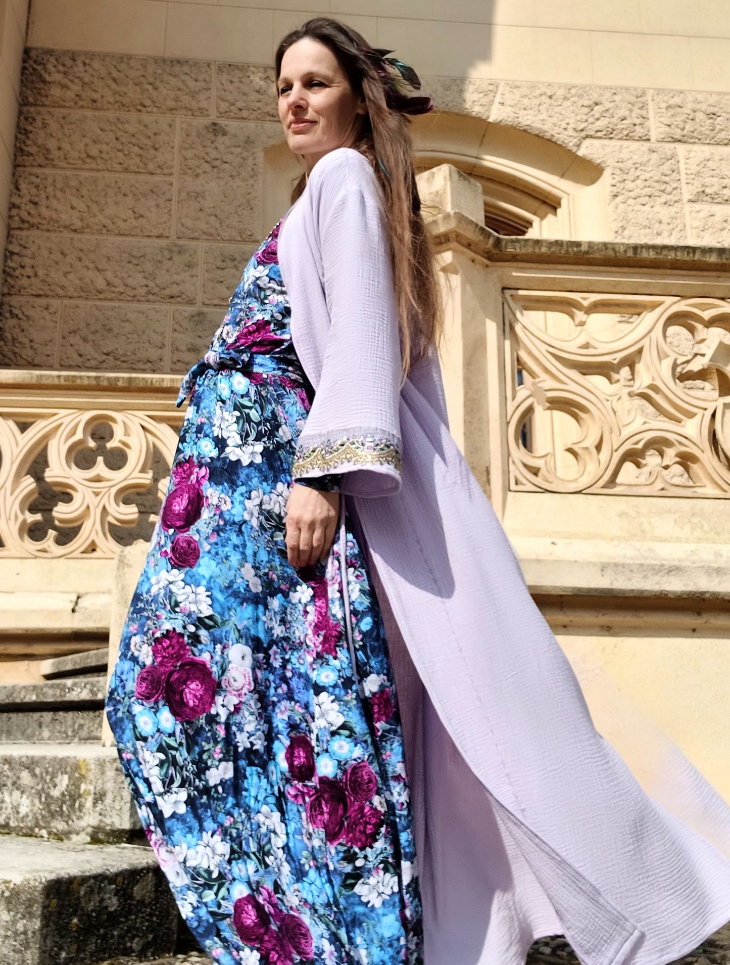 STYLOVÝ BOHO MUŠELÍNOVÝ KABÁTEK S BORDUROU NA RUKÁVECH