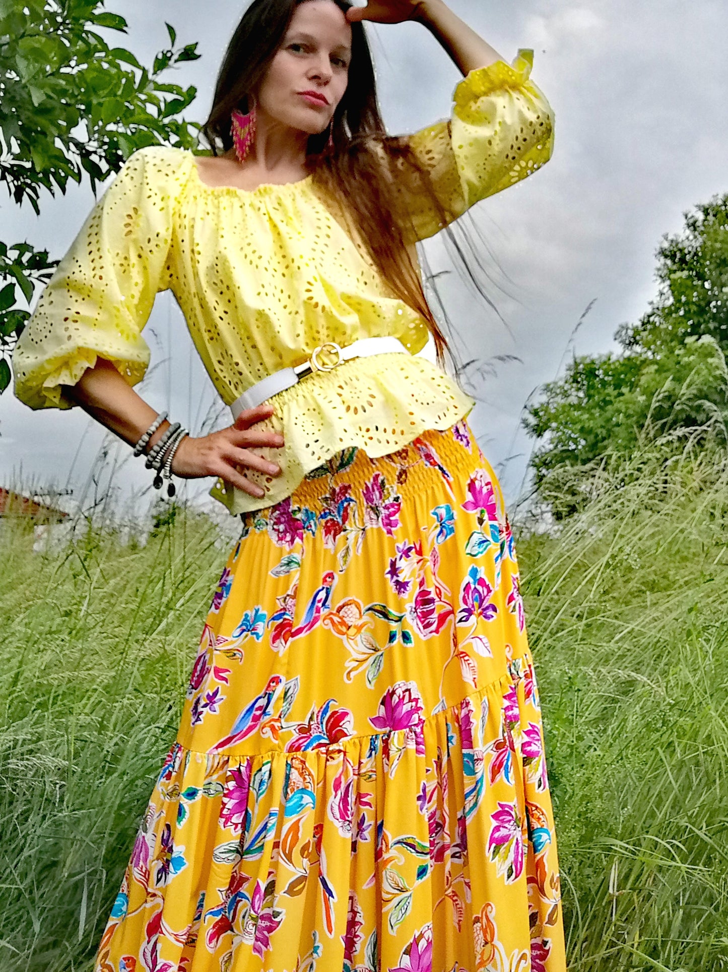 Půvabná pestrobarevná sukně paisley žlutá