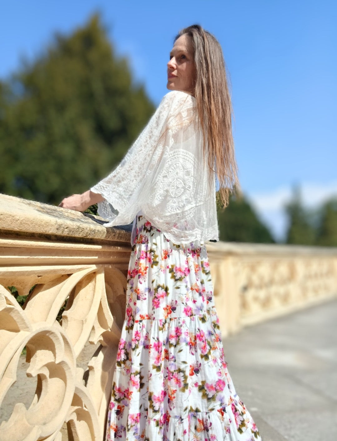 ÚCHVATNÁ MAXI SUKNĚ KVĚTY -BIO MUŠELÍN