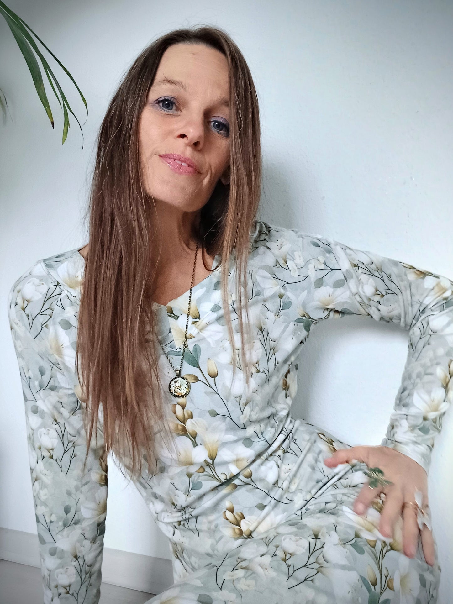 NĚŽNÉ ÚPLETOVÉ ŠATY