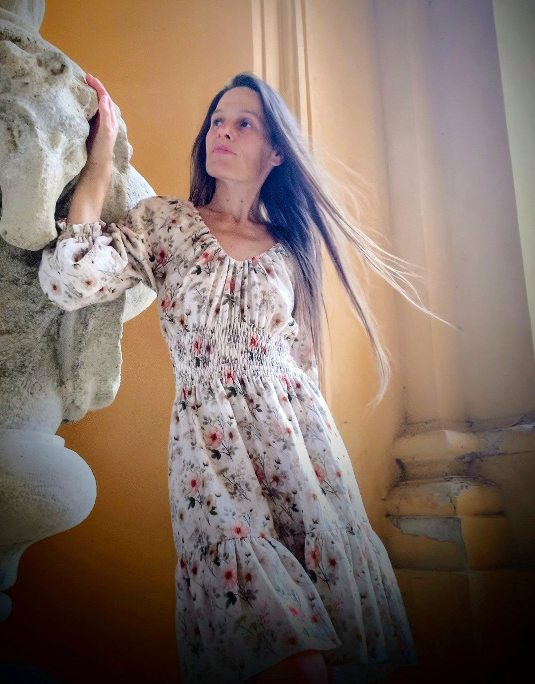 ŠATIČKY Z BIO MUŠELÍNU PŮVABNÉ KRATŠÍ  S VOLÁNKEM