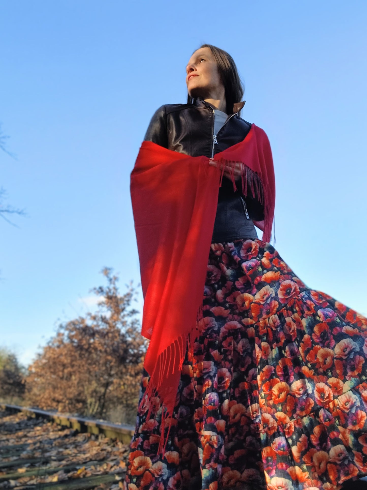 EXLUSÍVNÍ MUŠELÍNOVÁ KASKÁDOVITÁ SUKNĚ