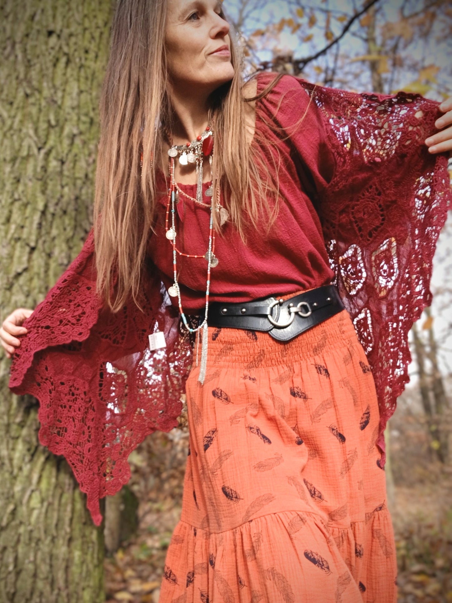 HALENKA V BOHO STYLU BORDO