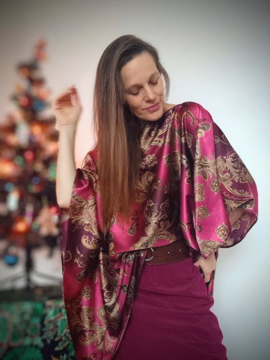 SPOLEČENSKÁ HALENKA S PAISLEY VZOREM