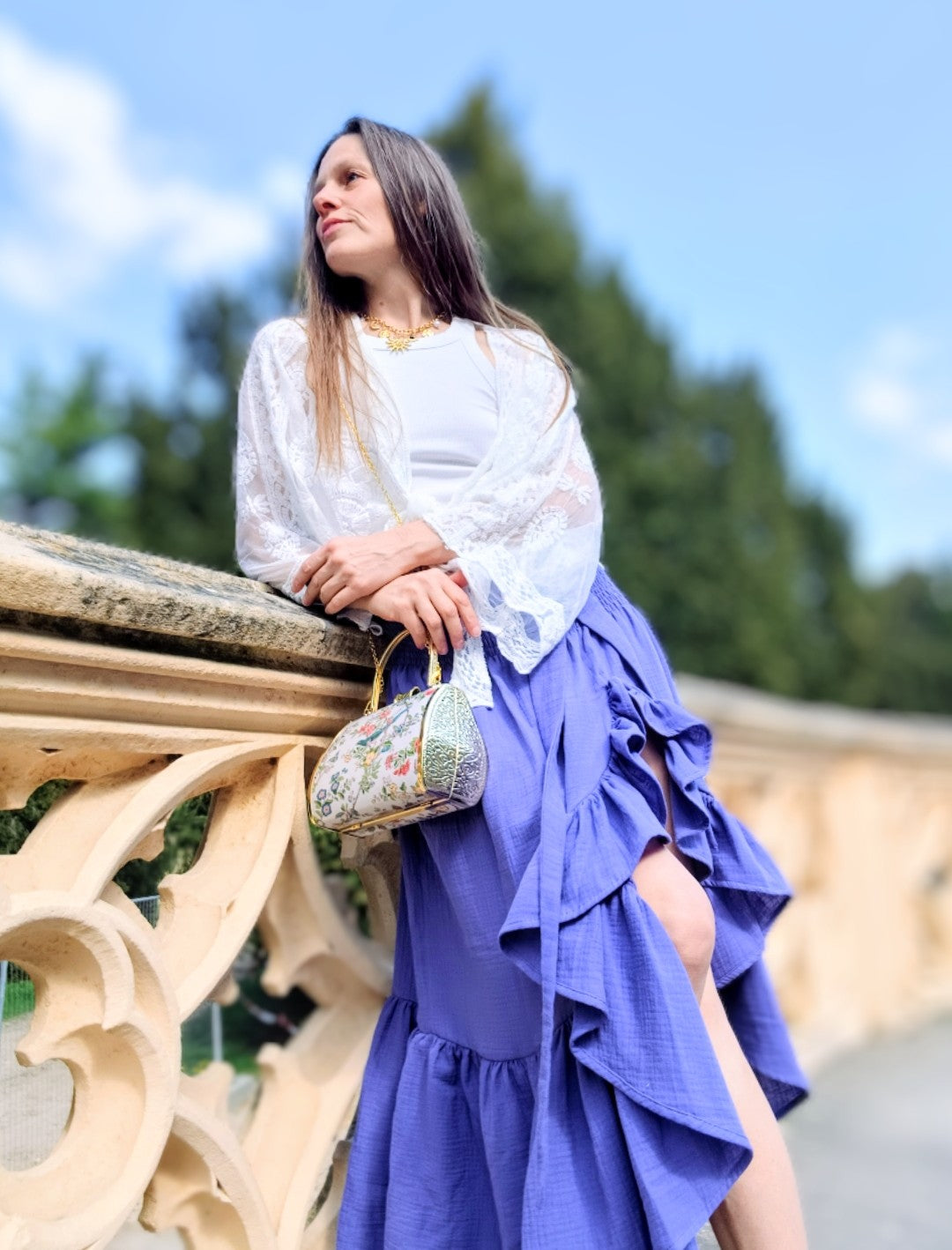 SEXY SUKÝNKA S VYSOKÝM ROZPARKEM FIALOVÁ