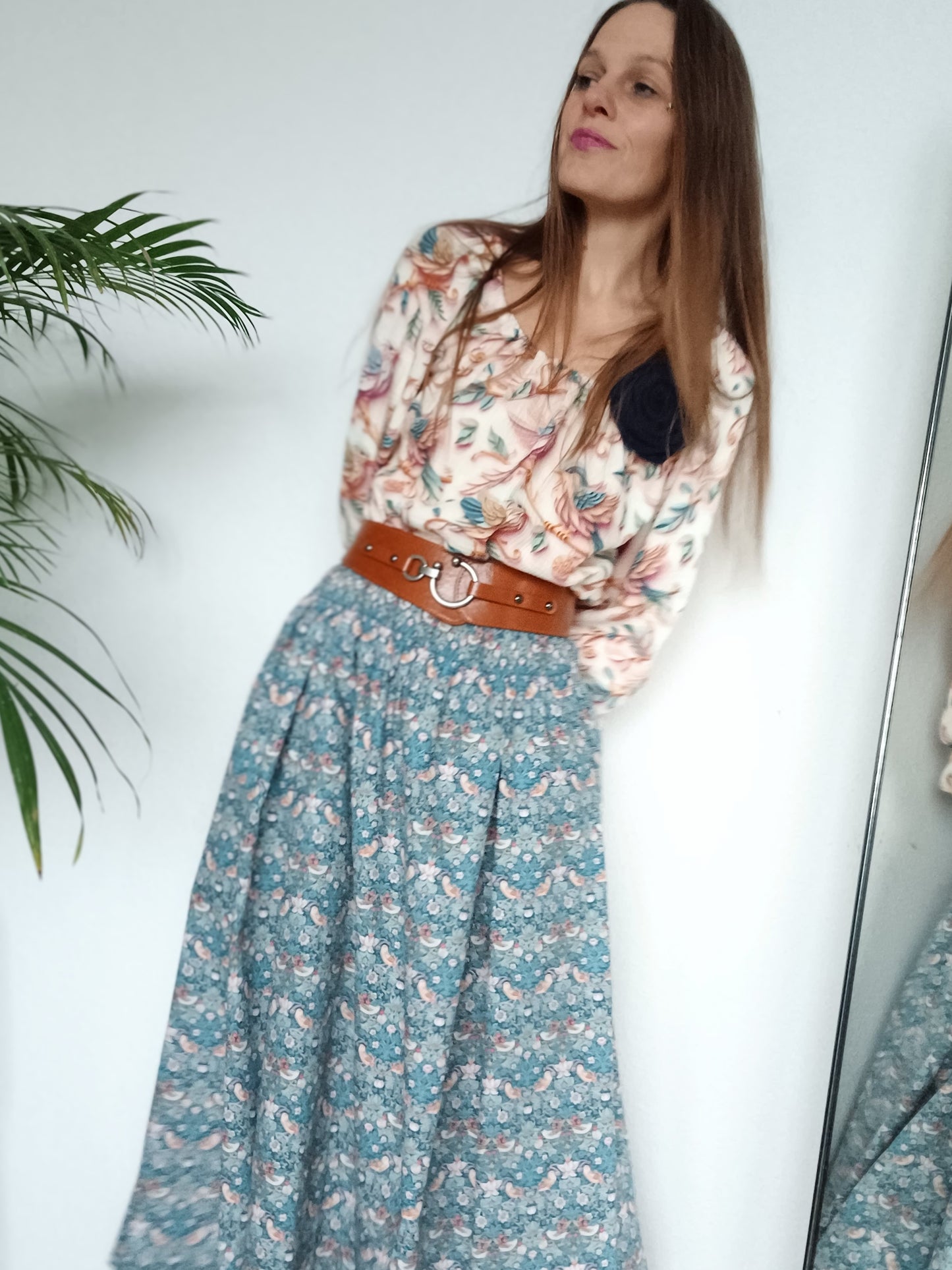 PŮVABNÁ SUKNĚ ,DESIGN WILLIAM MORRISS