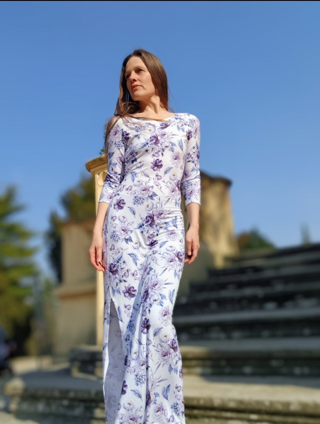 ÚVHVATNÉ ÚPLETOVÉ SEXY ŠATY