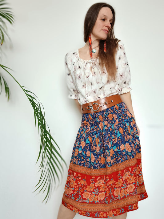 SUKÝNKA KRATŠI S BORDURKOU