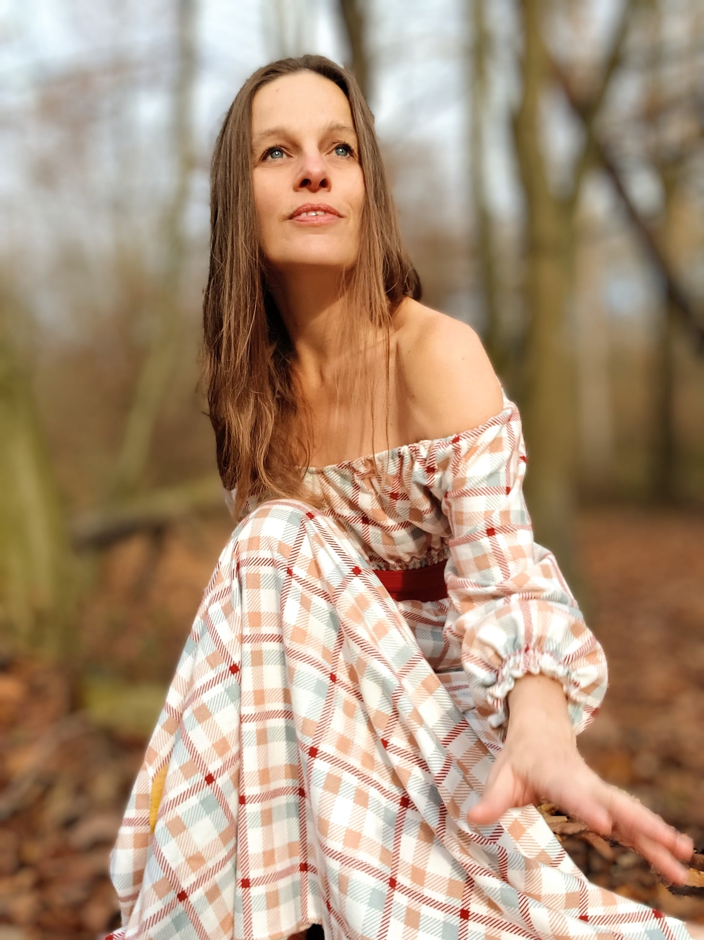 EXLUSÍVNÍ OUTLANDER ŠATY