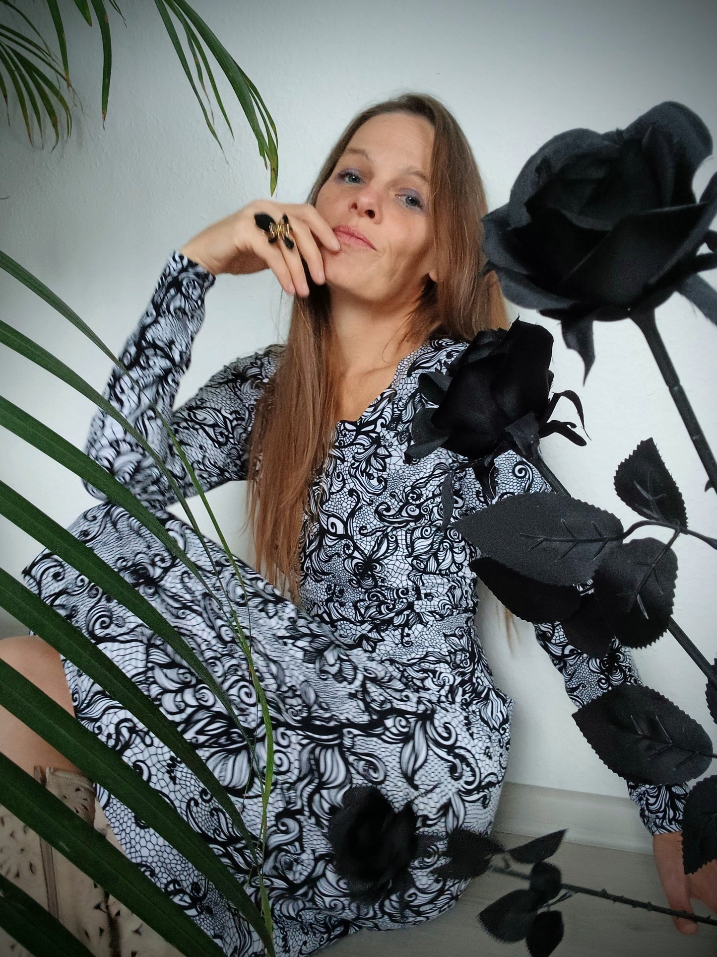 ÚPLETOVÉ ŠATY KRAJKA