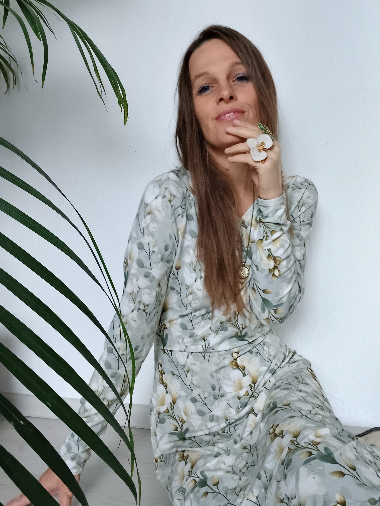 NĚŽNÉ ÚPLETOVÉ ŠATY