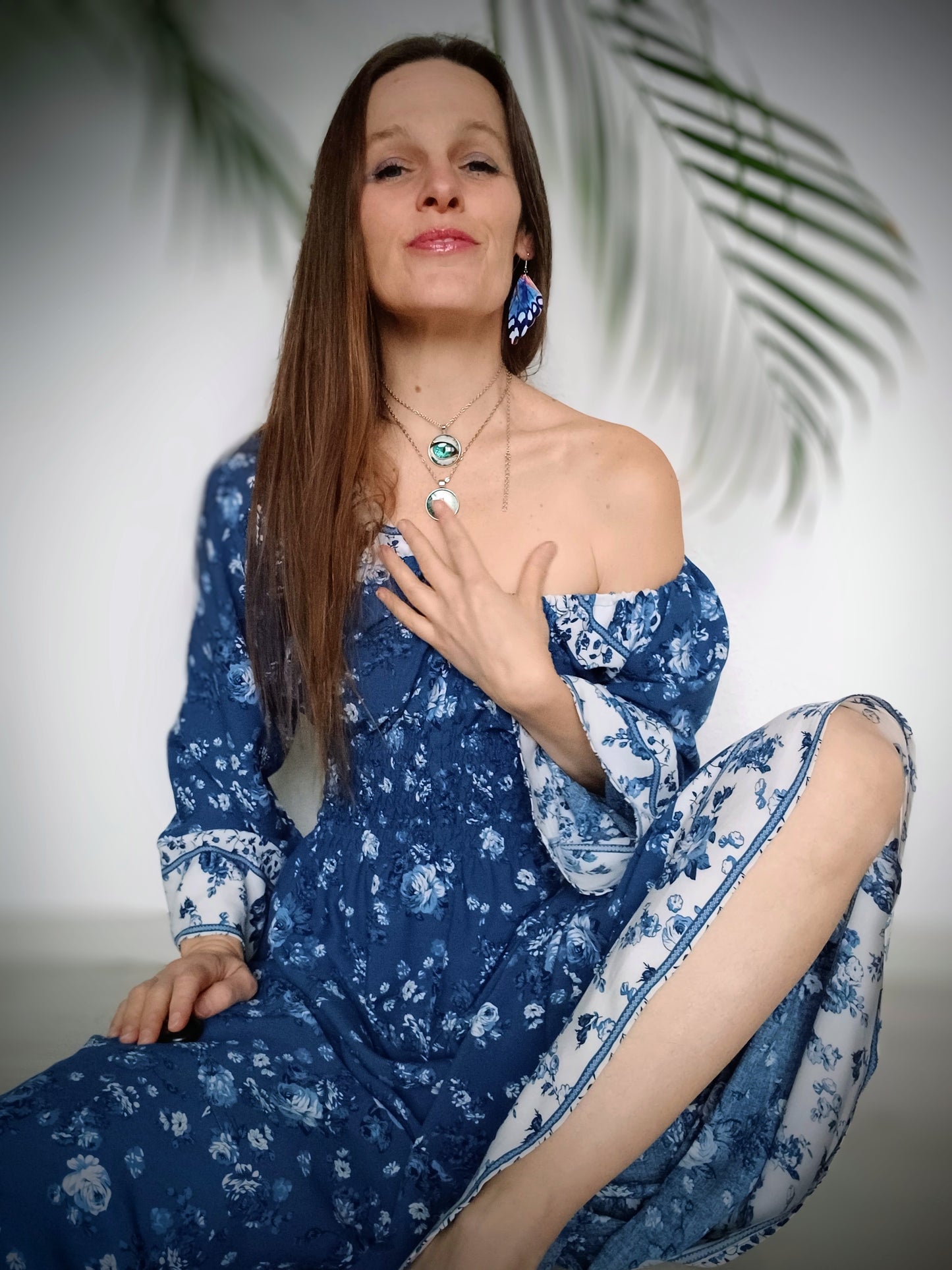 ÚCHVATNÉ BLUE ŠATY KVĚTINOVÉ S BORDUROU