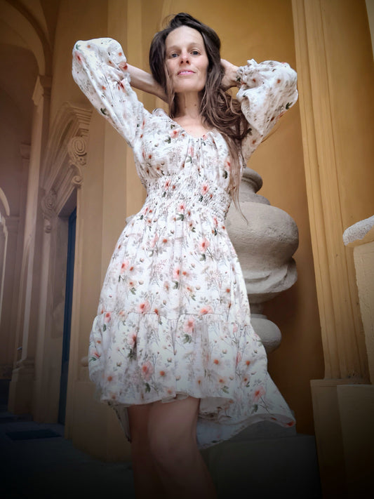 ŠATIČKY Z BIO MUŠELÍNU PŮVABNÉ KRATŠÍ  S VOLÁNKEM