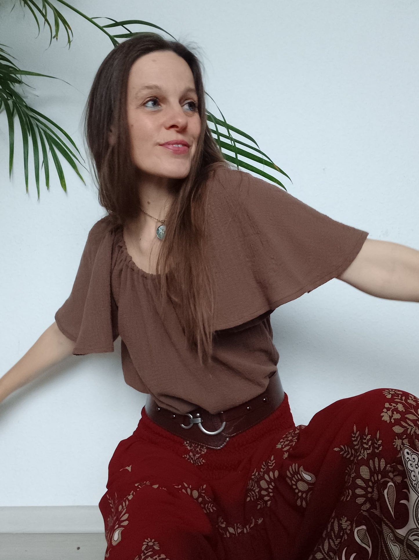 HALENKA Z MĚKČENÉHO LNU ZEMITÁ HNĚDÁ
