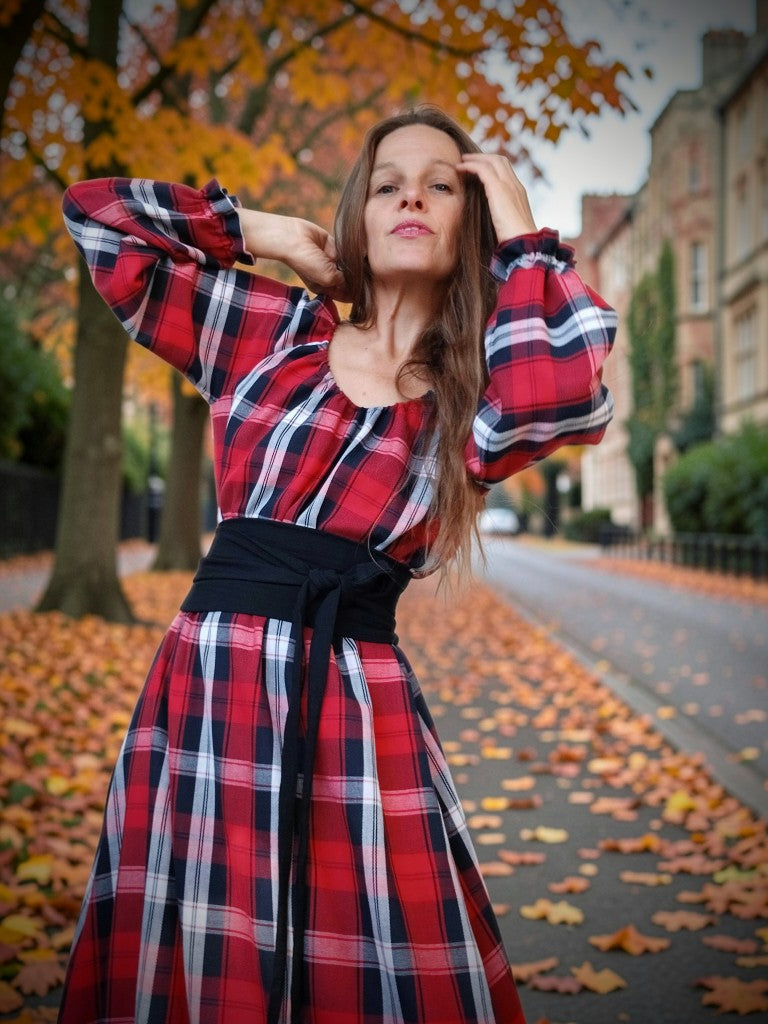 PODZIMNÍ ŠATY STYL OUTLANDER JEMNÝ MĚKOUČKÝ FLANEL