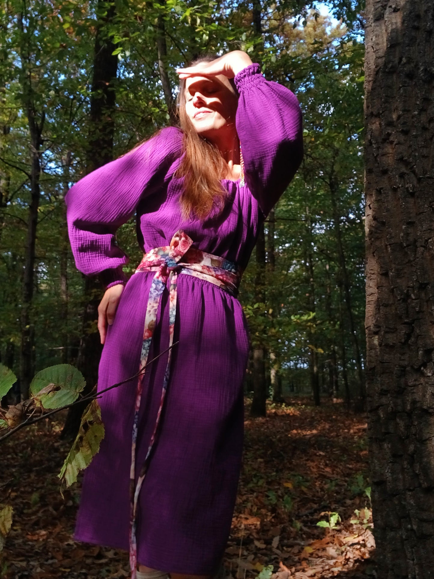 EXLUSÍVNÍ ŠATY MUŠELÍNOVÉ ORGANIC S OPASKEM