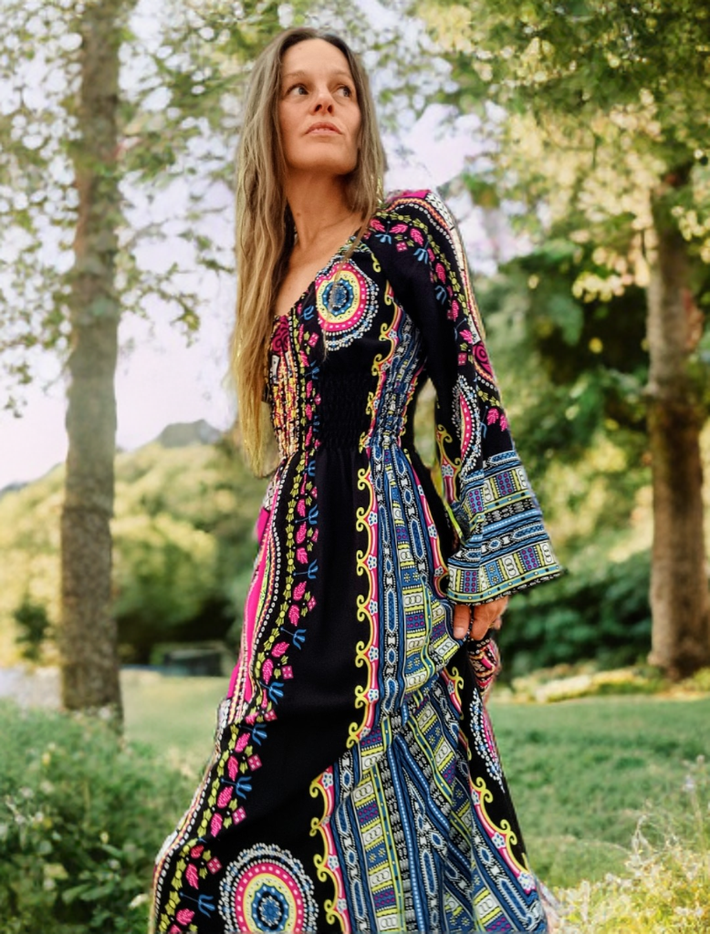 DASHIKI MAXI ŠATY SYTÉ