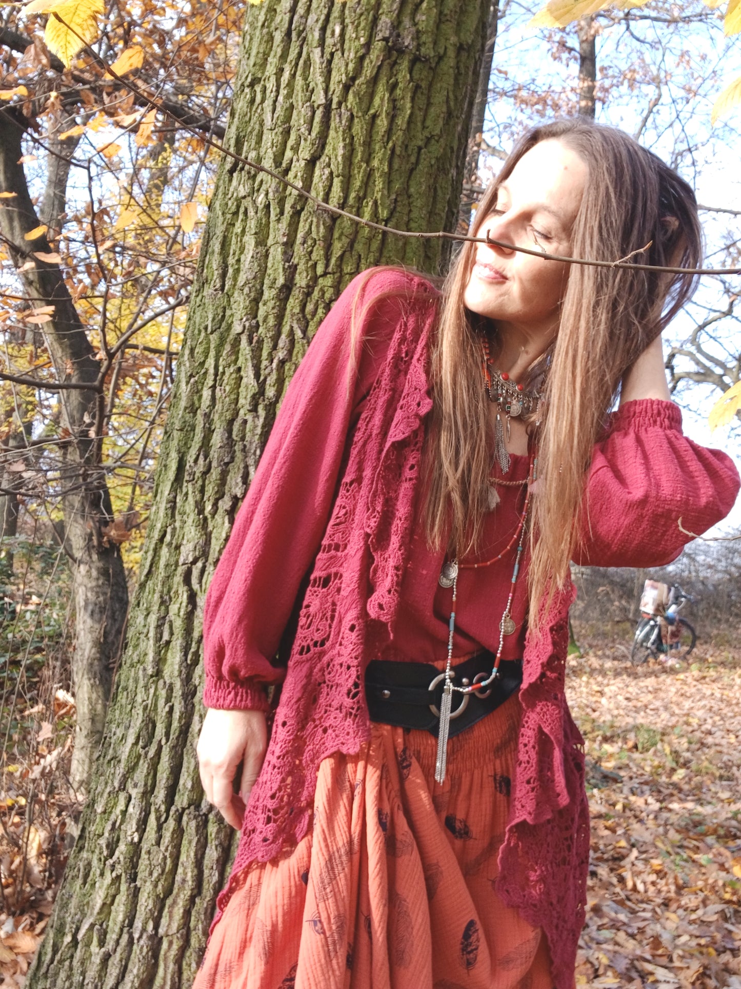 HALENKA V BOHO STYLU BORDO