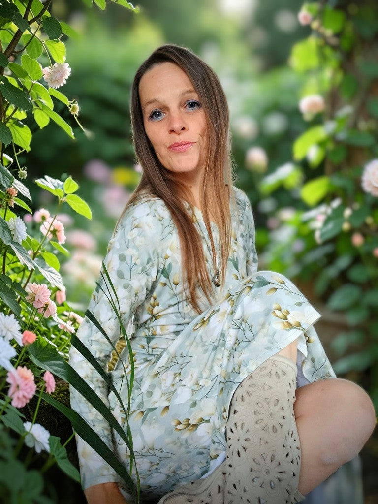 NĚŽNÉ ÚPLETOVÉ ŠATY